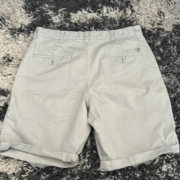 Cream Calvin Klein Jeans Shorts - Picture 4 of 4
